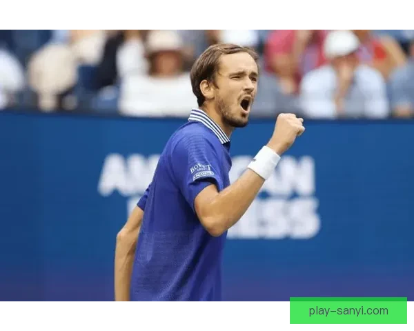 22冠献礼爱女梅德韦杰夫新赛季首冠见证父爱如山_w1sjukox